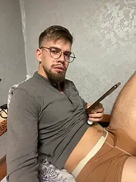 Snapshot of ScandentVendee chatting on 10-28-25, 10:12 ScandentVendee online show from 10-28-25, 10:12