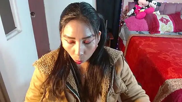 Snapshot of Mariajose202 chatting on 09-19-25, 02:57 Mariajose202 online show from 09-19-25, 02:57