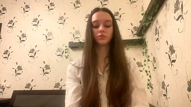 Snapshot of AshleyEady chatting on 10-18-25, 09:26 AshleyEady online show from 10-18-25, 09:26