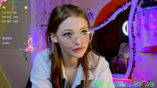 Snapshot of Marry_Juanna chatting on 07-25-26, 05:32 Marry Juanna online show from 07-25-26, 05:32