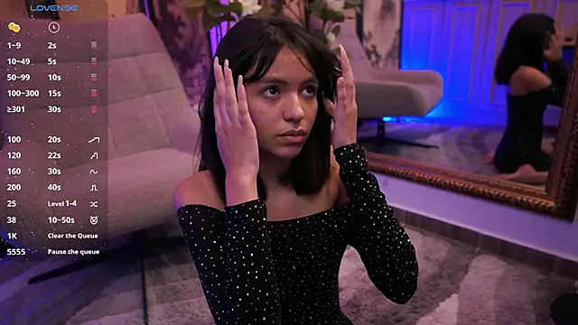 Snapshot of NamiKimura chatting on 10-06-25, 11:40 NamiKimura online show from 10-06-25, 11:40