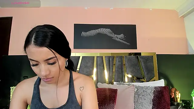 ScarletTorres online show from 12-20-25, 03:08