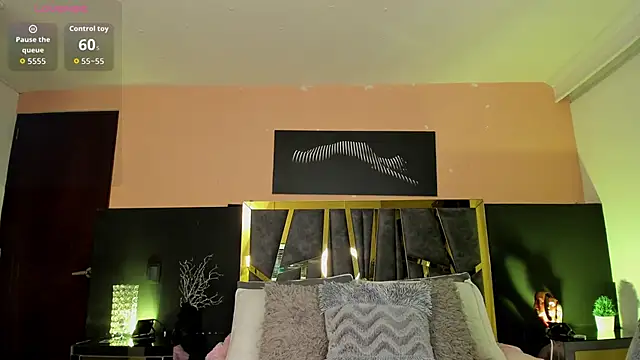 ScarletTorres online show from 02-04-26, 04:35