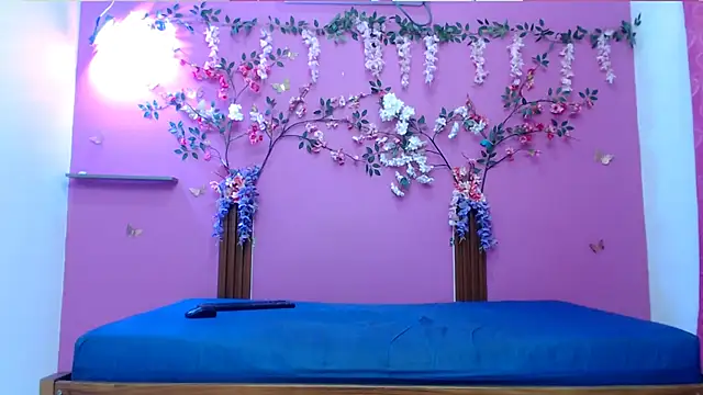 skinnybarbie022 online show from 03-06-26, 02:52