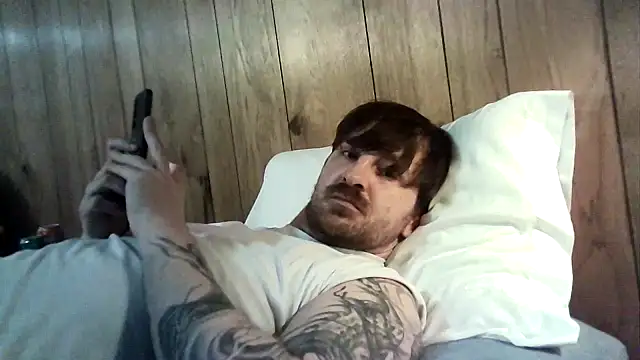 WyattL96 online show from 07-20-26, 05:04