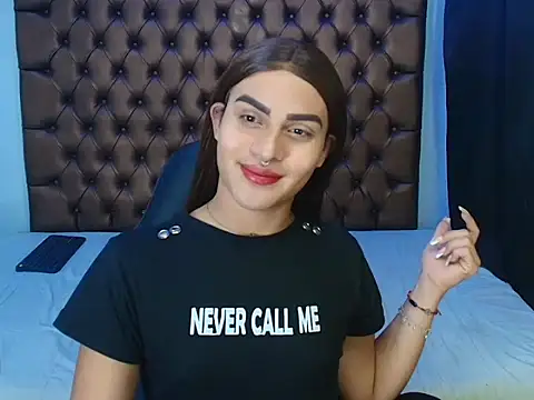 lailahdark online show from 11-29-25, 04:26