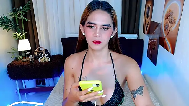 Snapshot of xPrecuioseChesca chatting on 06-14-26, 01:58 xPrecuioseChesca online show from 06-14-26, 01:58