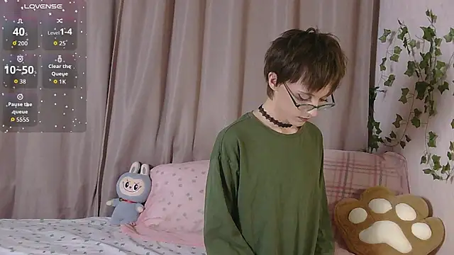 NextVibe  online show from 04-10-26, 05:39