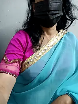 Snapshot of ammala_honey chatting on 11-19-25, 05:24 ammala honey online show from 11-19-25, 05:24