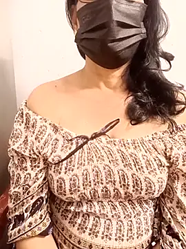 Snapshot of ammala_honey chatting on 11-26-25, 05:47 ammala honey online show from 11-26-25, 05:47