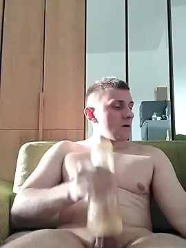 paulh22 online show from 12-18-25, 11:27