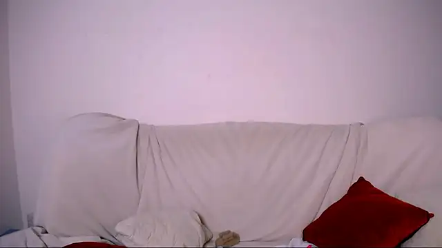 Snapshot of Charlotte_Colinss chatting on 02-03-26, 06:40 Charlotte Colinss online show from 02-03-26, 06:40