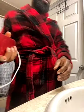 Snapshot of StandOnthatboy chatting on 09-20-25, 11:00 StandOnthatboy online show from 09-20-25, 11:00