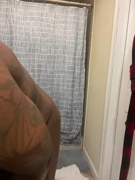 Snapshot of StandOnthatboy chatting on 10-18-25, 01:08 StandOnthatboy online show from 10-18-25, 01:08