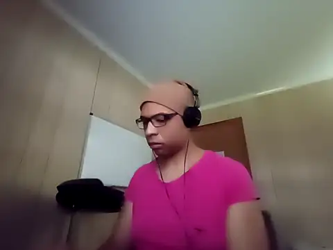 NaturalBeautyQueen online show from 09-23-25, 12:41