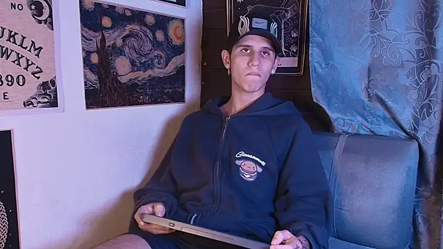 Snapshot of _realwav chatting on 09-24-25, 03:10 realwav online show from 09-24-25, 03:10