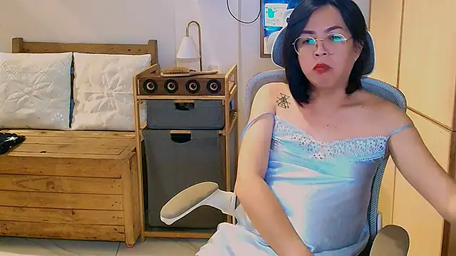 moriliciousxxx online show from 12-17-25, 01:11