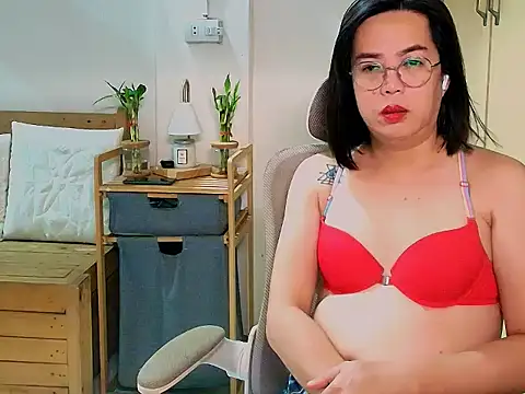 moriliciousxxx online show from 04-08-26, 11:48