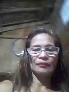 Kristen05 online show from 11-23-25, 01:00