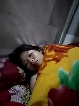 LinhNa999 online show from 11-29-25, 02:20