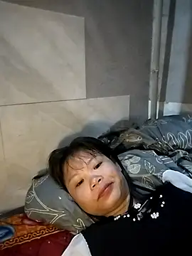 LinhNa999 online show from 03-17-26, 02:05