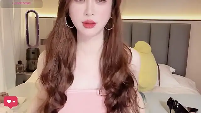 wuyueaini online show from 04-11-26, 06:29