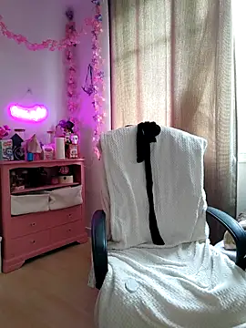 Snapshot of Mila_Luciphya chatting on 11-20-25, 10:26 Mila Luciphya online show from 11-20-25, 10:26