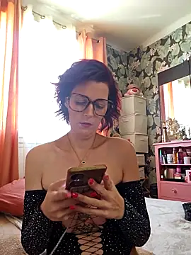 Mila Luciphya online show from 04-01-26, 01:41