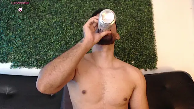 Snapshot of sam_ford_2 chatting on 02-14-26, 01:13 sam ford 2 online show from 02-14-26, 01:13