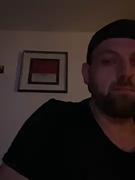 Snapshot of madmiki chatting on 11-12-25, 12:22 madmiki online show from 11-12-25, 12:22