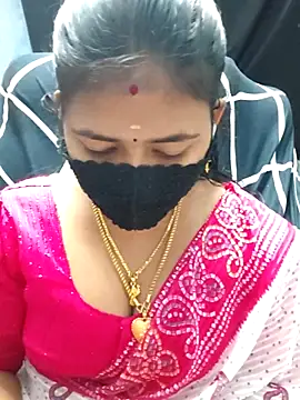 Snapshot of Tamil_Lotus chatting on 04-03-26, 05:22 Tamil Lotus online show from 04-03-26, 05:22