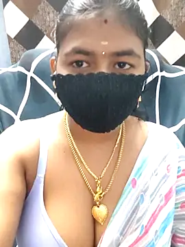 Snapshot of Tamil_Lotus chatting on 04-29-26, 05:17 Tamil Lotus online show from 04-29-26, 05:17