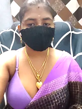 Snapshot of Tamil_Lotus chatting on 05-02-26, 05:07 Tamil Lotus online show from 05-02-26, 05:07