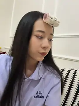 Snapshot of shishi0688 chatting on 07-04-26, 01:50 shishi0688 online show from 07-04-26, 01:50