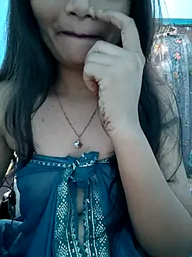 Snapshot of Vaani_Actress chatting on 10-13-25, 08:47 Vaani Actress online show from 10-13-25, 08:47