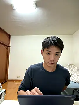 Snapshot of Foxfoxfox4 chatting on 12-19-25, 03:52 Foxfoxfox4 online show from 12-19-25, 03:52