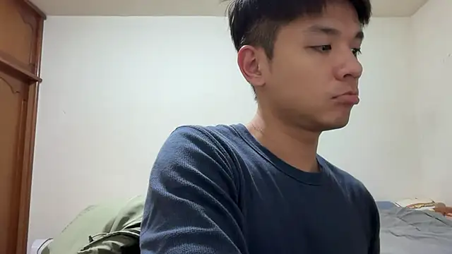 Snapshot of Foxfoxfox4 chatting on 02-12-26, 02:56 Foxfoxfox4 online show from 02-12-26, 02:56