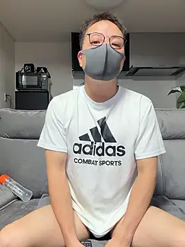 Snapshot of _K_K chatting on 09-17-25, 12:18  K K online show from 09-17-25, 12:18