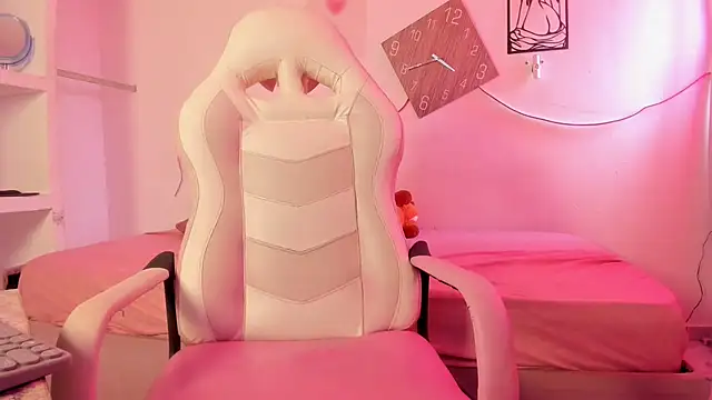 Valy hot online show from 10-03-25, 02:58