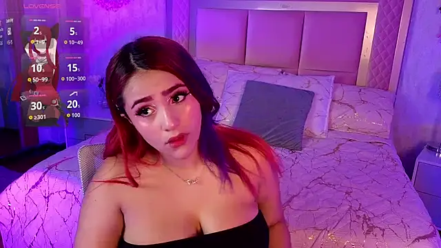 Snapshot of AlanaOdison chatting on 10-27-25, 08:46 AlanaOdison online show from 10-27-25, 08:46