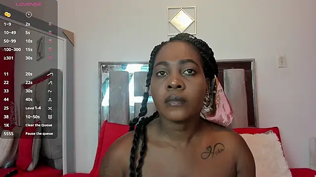 Emilly roaa online show from 03-04-26, 12:00