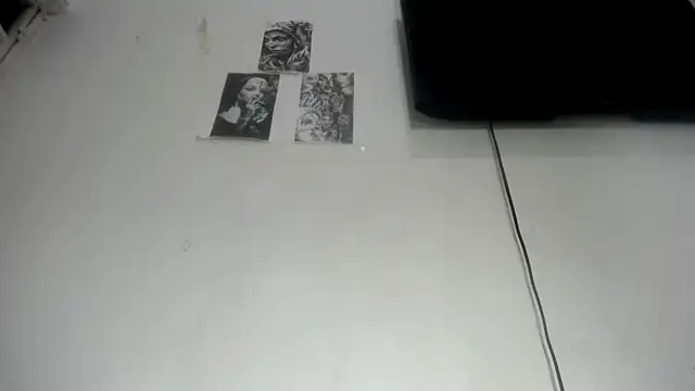 Snapshot of Foxy_Lovex chatting on 09-11-25, 12:44 Foxy Lovex online show from 09-11-25, 12:44