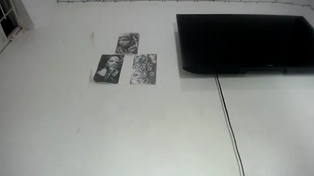 Snapshot of Foxy_Lovex chatting on 09-11-25, 10:43 Foxy Lovex online show from 09-11-25, 10:43