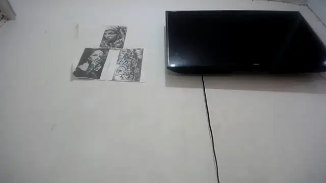 Snapshot of Foxy_Lovex chatting on 10-03-25, 09:34 Foxy Lovex online show from 10-03-25, 09:34