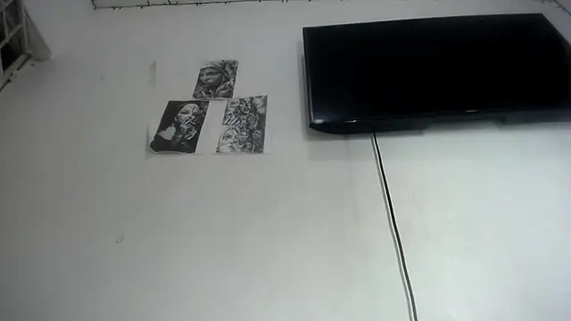 Snapshot of Foxy_Lovex chatting on 10-08-25, 10:07 Foxy Lovex online show from 10-08-25, 10:07