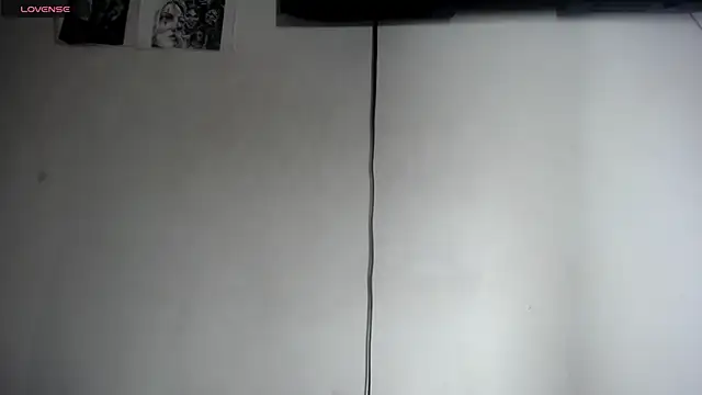 Snapshot of Foxy_Lovex chatting on 10-24-25, 10:39 Foxy Lovex online show from 10-24-25, 10:39