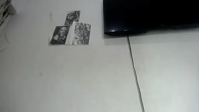 Snapshot of Foxy_Lovex chatting on 10-30-25, 10:54 Foxy Lovex online show from 10-30-25, 10:54