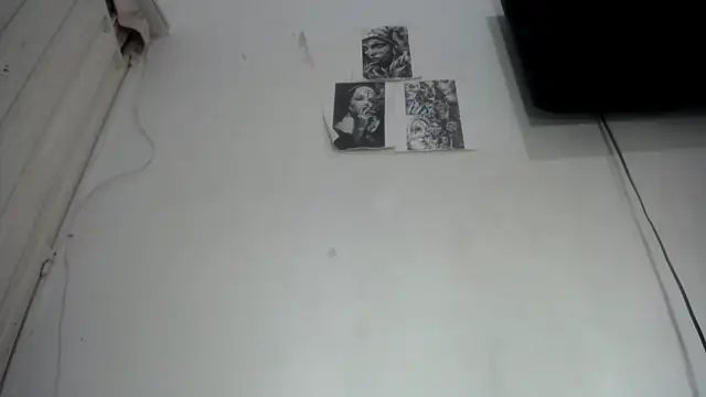 Snapshot of Foxy_Lovex chatting on 11-09-25, 10:08 Foxy Lovex online show from 11-09-25, 10:08