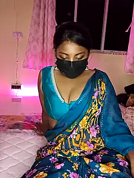 Snapshot of Hot-Sexy-Riya chatting on 09-24-25, 02:42 Hot-Sexy-Riya online show from 09-24-25, 02:42