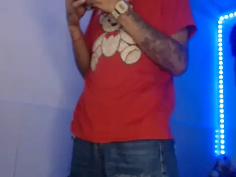 Sexy hotlatin25 online show from 10-14-25, 04:19